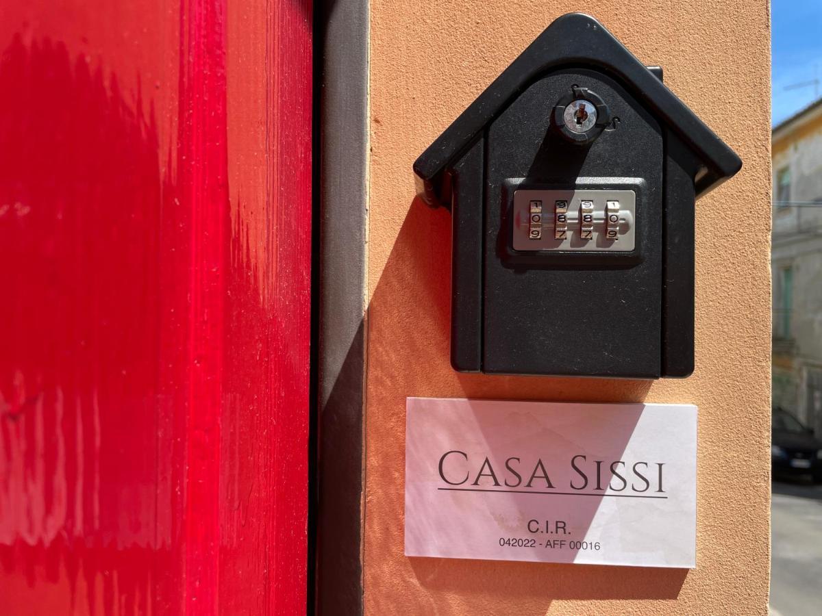 Casa Sissi Loreto Exterior foto